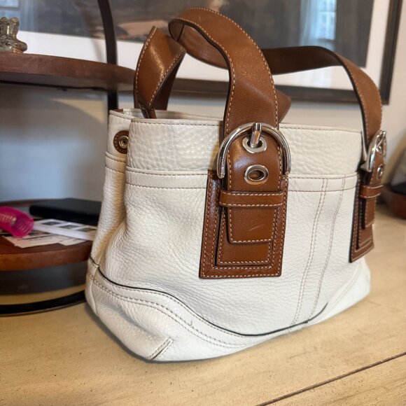Coach Pebbled Leather Shoulder Bag | Ivory & Brown | Classic Buckle Detail - Picture 10 of 11